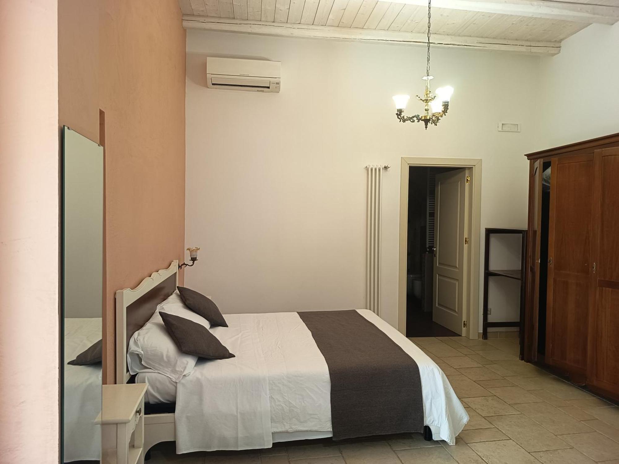 B&B Il Mulino Del Monastero กอนแวร์ซาโน ภายนอก รูปภาพ